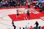 比身体素质没得怕!鹈鹕抢断反击 德章泰·穆雷助飞墨菲空接炸扣