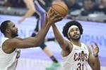 这还领先7分呢!老鹰半场罚球3中2&骑士罚球18中13